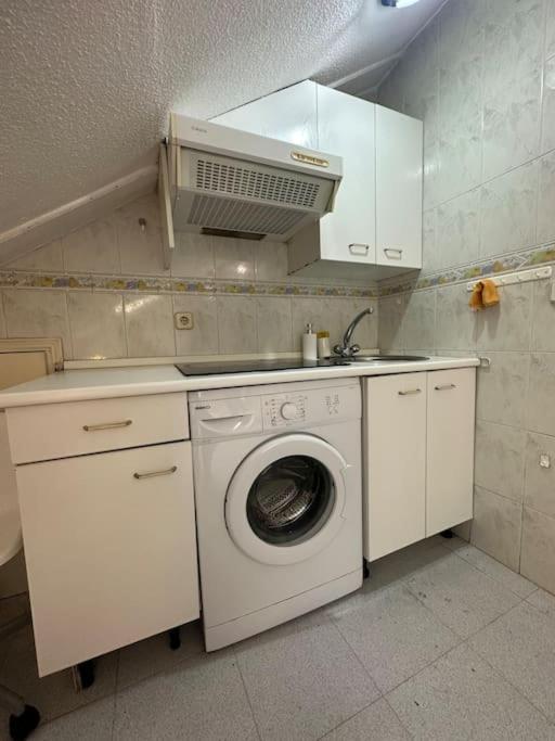 Cozy Apartment In Madrid Center Екстериор снимка